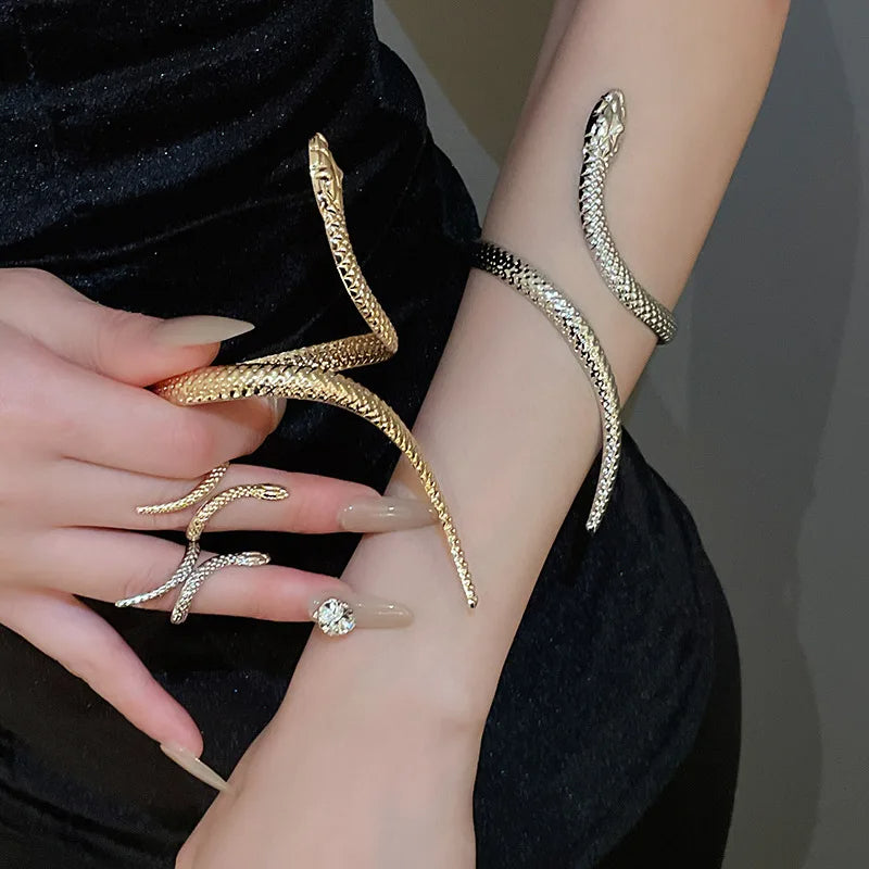 https://cdn.shopify.com/s/files/1/0830/7487/5738/files/1_set_gold_color.jpg?v=1773741555
