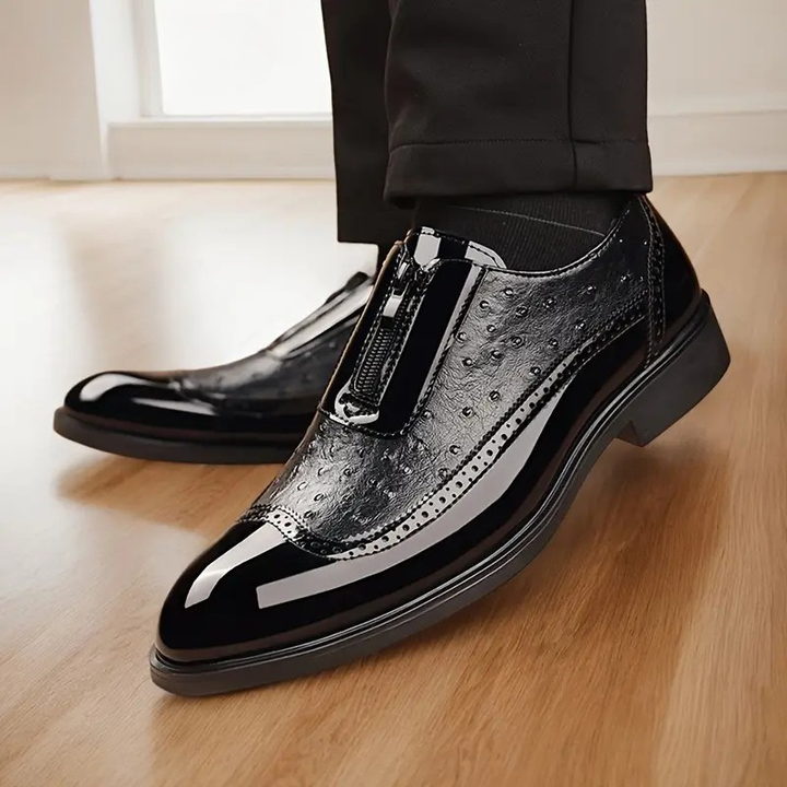 Saint Aurell Oxford Ostrich Leather Shoes With Patent Panels