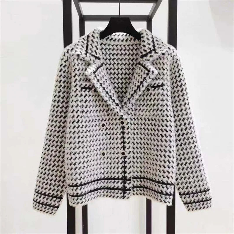 https://cdn.shopify.com/s/files/1/0830/7487/5738/files/6_074e41a2-0408-4e68-aa72-87bb23a2fc0a.jpg?v=1773226977