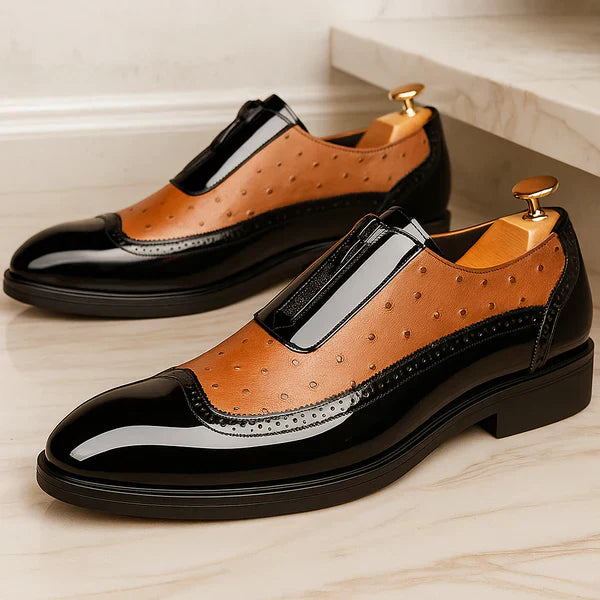 Saint Aurell Oxford Ostrich Leather Shoes With Patent Panels
