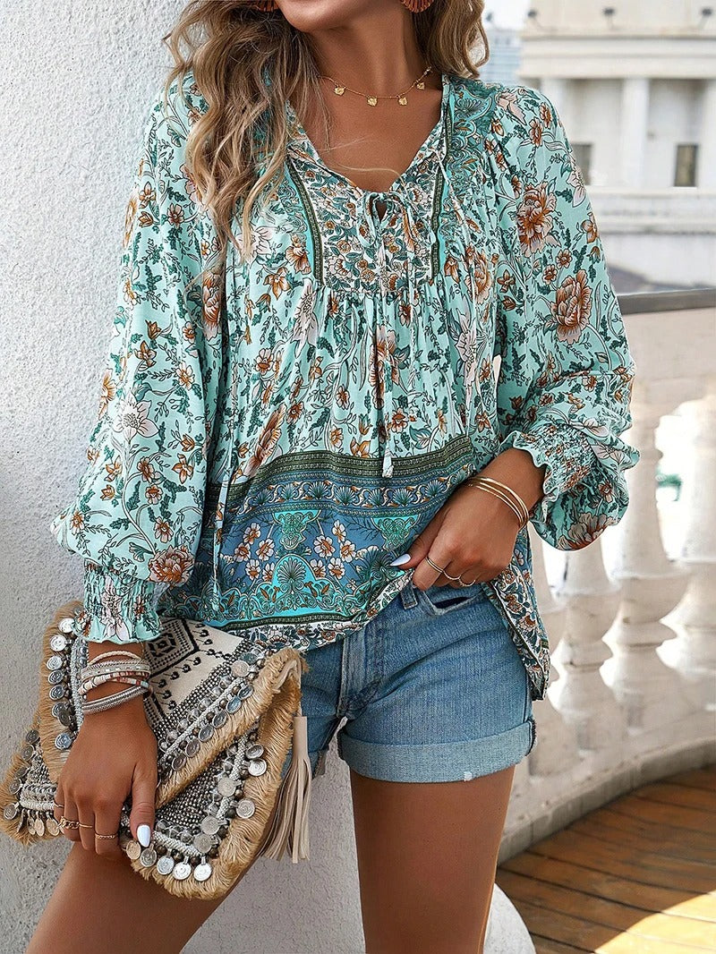 https://cdn.shopify.com/s/files/1/0830/7487/5738/files/Lisa___Lightweight_and_stylish_floral_print_top_4.jpg?v=1778598168