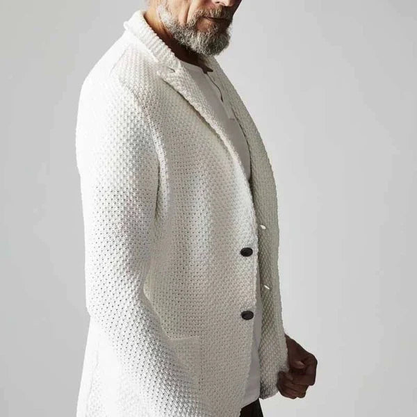 https://cdn.shopify.com/s/files/1/0830/7487/5738/files/Max___Elegant_Blazer_with_Herringbone_Pattern_1.jpg?v=1778597245