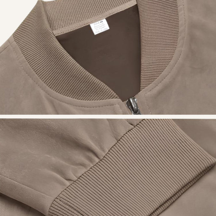 https://cdn.shopify.com/s/files/1/0913/7753/3275/files/Mens-Jacket-with-Timeless-Design-5.jpg?v=1773078020