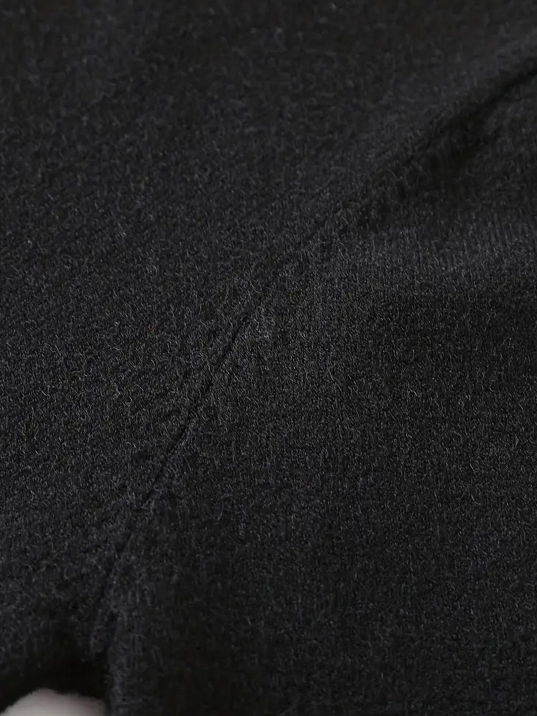 https://cdn.shopify.com/s/files/1/0913/7753/3275/files/Mens-Quarter-Zip-Sweater-for-Stylish-Warmth-3.jpg?v=1773071286