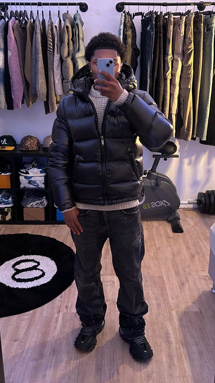 https://cdn.shopify.com/s/files/1/0913/7753/3275/files/Mens-Quilted-Urban-Puffer-Jacket-for-Winter-7.jpg?v=1773080077