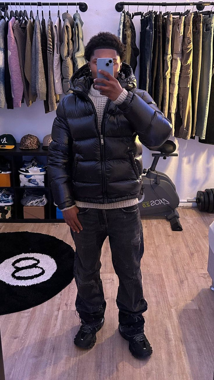 https://cdn.shopify.com/s/files/1/0913/7753/3275/files/Mens-Quilted-Urban-Puffer-Jacket-for-Winter-7.jpg?v=1773080077