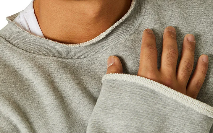 https://cdn.shopify.com/s/files/1/0913/7753/3275/files/Mens-Relaxed-Fit-Crew-Neck-Sweatshirt-5.png?v=1773075562