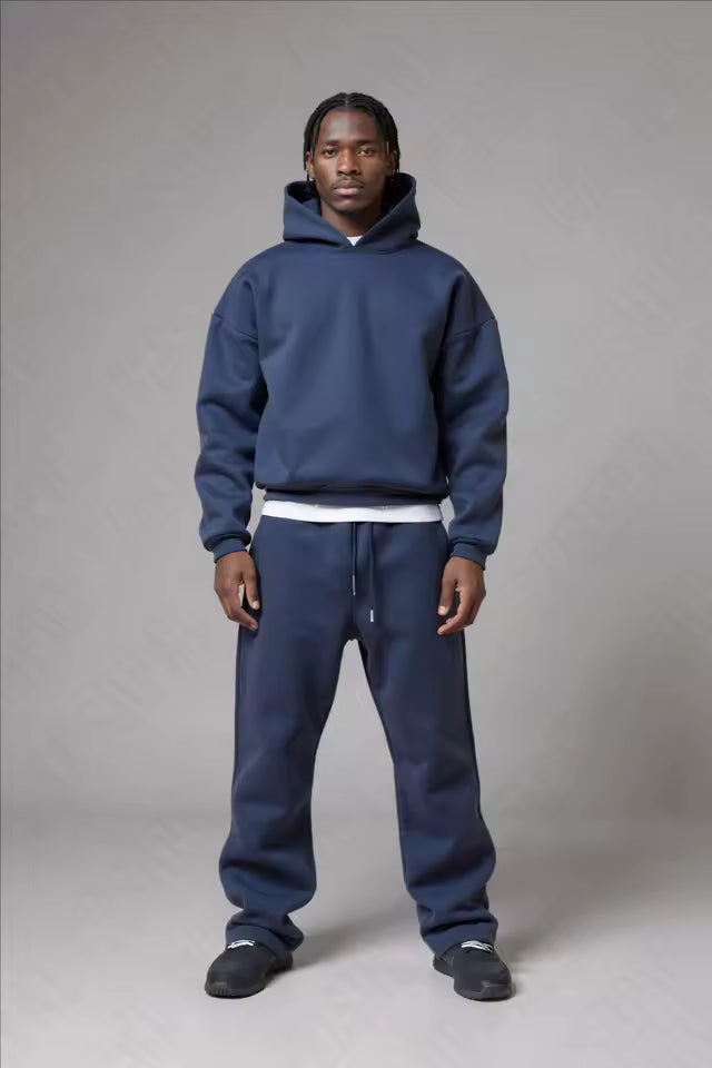 https://cdn.shopify.com/s/files/1/0913/7753/3275/files/Mens-Stylish-Hoodie-and-Joggins-Set-2.avif?v=1779710083