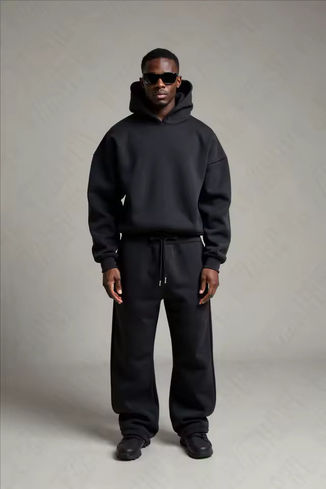 https://cdn.shopify.com/s/files/1/0913/7753/3275/files/Mens-Stylish-Hoodie-and-Joggins-Set-3.avif?v=1779710084