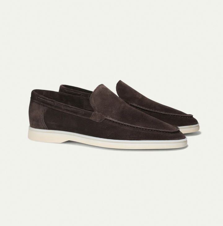 https://cdn.shopify.com/s/files/1/0913/7753/3275/files/Mens-Suede-Loafers-Classic-Loafer-Shoes-7.png?v=1773060303