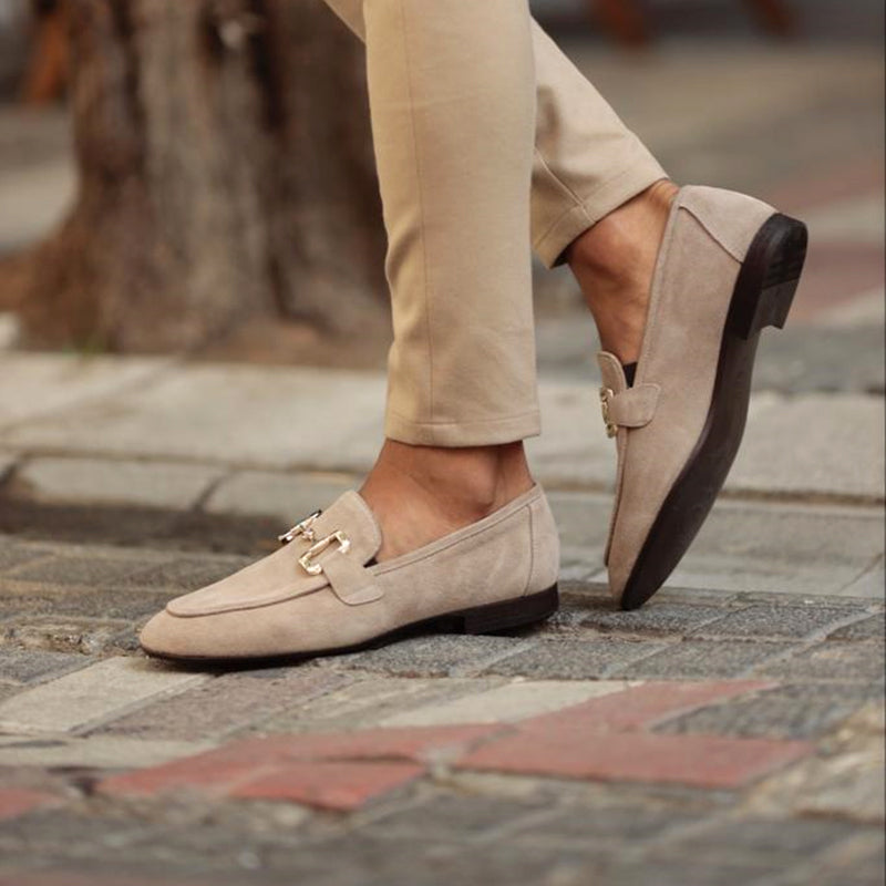 https://cdn.shopify.com/s/files/1/0913/7753/3275/files/Mens-Suede-Loafers-Horsebit-Detail-Slip-On.jpg?v=1773061282