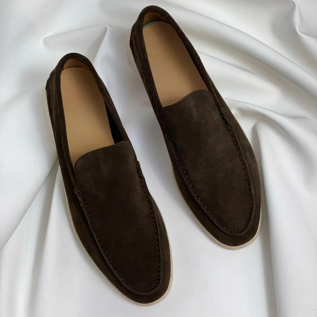 https://cdn.shopify.com/s/files/1/0913/7753/3275/files/Mens-Suede-Loafers-for-Comfort-and-Style-10.png?v=1773060487
