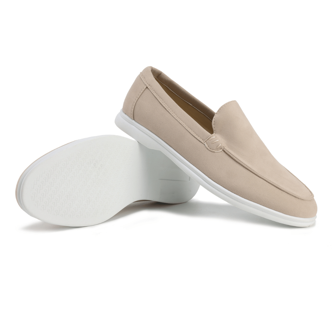 https://cdn.shopify.com/s/files/1/0913/7753/3275/files/Mens-Suede-Loafers-for-Comfort-and-Style-11.png?v=1773060491
