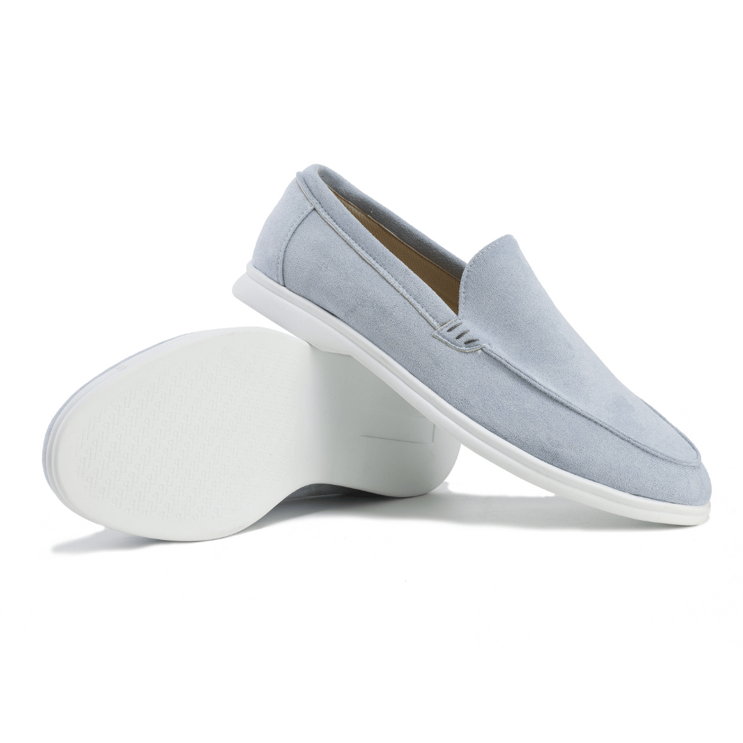 https://cdn.shopify.com/s/files/1/0913/7753/3275/files/Mens-Suede-Loafers-for-Comfort-and-Style-17.png?v=1773060512