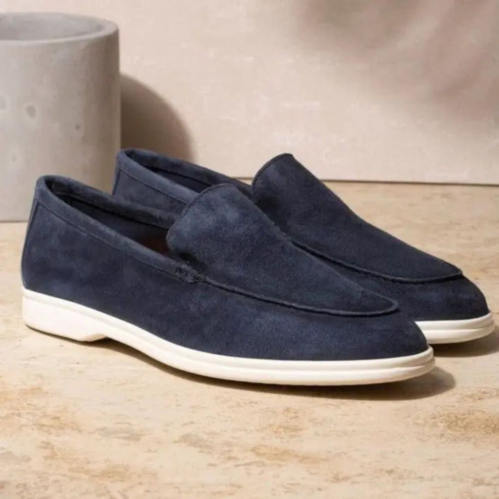 https://cdn.shopify.com/s/files/1/0913/7753/3275/files/Mens-Suede-Loafers-for-Comfort-and-Style-8.jpg?v=1773060480