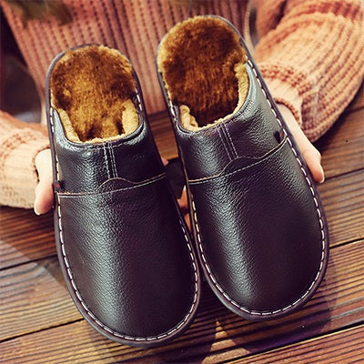 https://cdn.shopify.com/s/files/1/0913/7753/3275/files/Mens-Waterproof-Leather-Slippers.jpg?v=1773081684