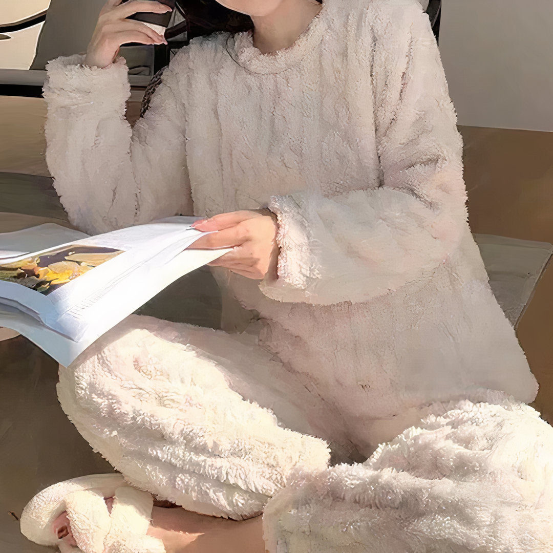 https://cdn.shopify.com/s/files/1/0830/7487/5738/files/SYLVIA_4_886f9069-a49d-4780-9f49-3c50cdaacc21.png?v=1772789427