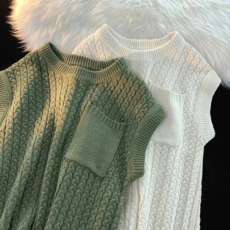 Saint Aurell Elwood Cable-Knit Vest Relaxed Fit with Pocket
