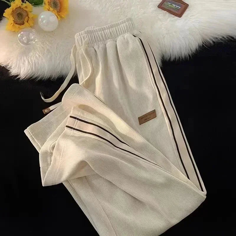 https://cdn.shopify.com/s/files/1/0830/7487/5738/files/Sef790d991a684445a6e1e0d9d2134a963.webp?v=1773427587