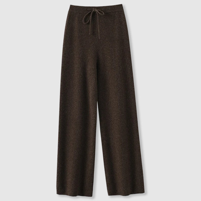 https://cdn.shopify.com/s/files/1/0830/7487/5738/files/SofiaAmorettiCashmereWide-LegPants_9.jpg?v=1773427599