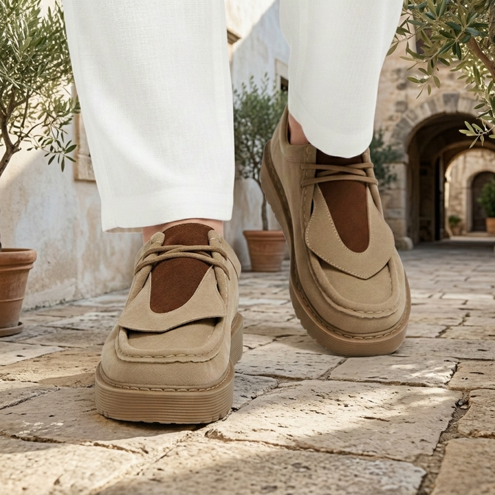 https://cdn.shopify.com/s/files/1/0830/7487/5738/files/Thomas-Beige1.png?v=1772876146