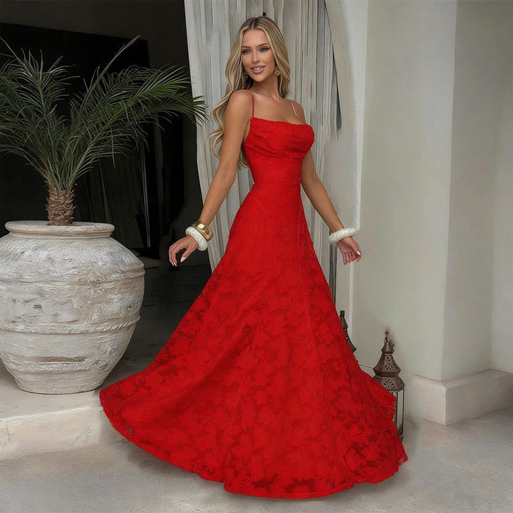 https://cdn.shopify.com/s/files/1/0830/7487/5738/files/Vesara___Elegant_and_glamorous_maxi_dress_3.jpg?v=1778597101