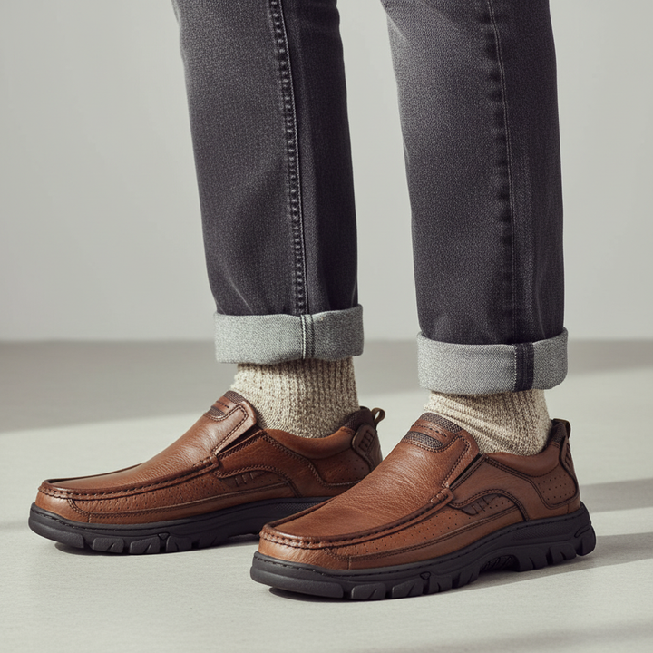 https://cdn.shopify.com/s/files/1/0830/7487/5738/files/freepik__closeup-lower-leg-crop-of-male-model-wearing-shoes__84105.png?v=1778082455