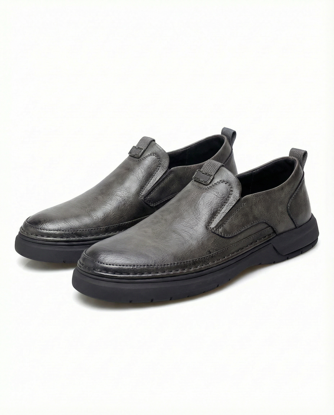 https://cdn.shopify.com/s/files/1/0830/7487/5738/files/freepik__highquality-studio-product-photo-of-shoe-made-from__44019.png?v=1778082448