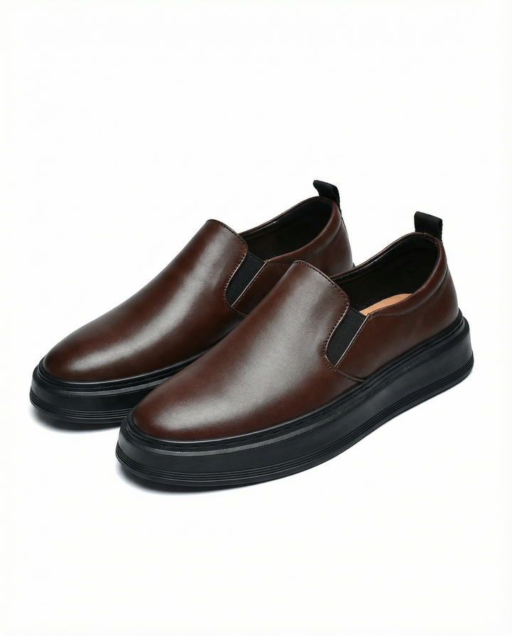 https://cdn.shopify.com/s/files/1/0830/7487/5738/files/freepik__highquality-studio-product-photo-of-shoes-made-fro__7609.png?v=1778082440