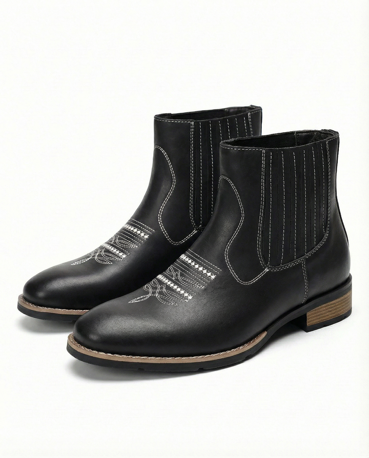 https://cdn.shopify.com/s/files/1/0830/7487/5738/files/freepik__highquality-studio-product-photo-of-shoes-made-fro__79448.png?v=1778082424