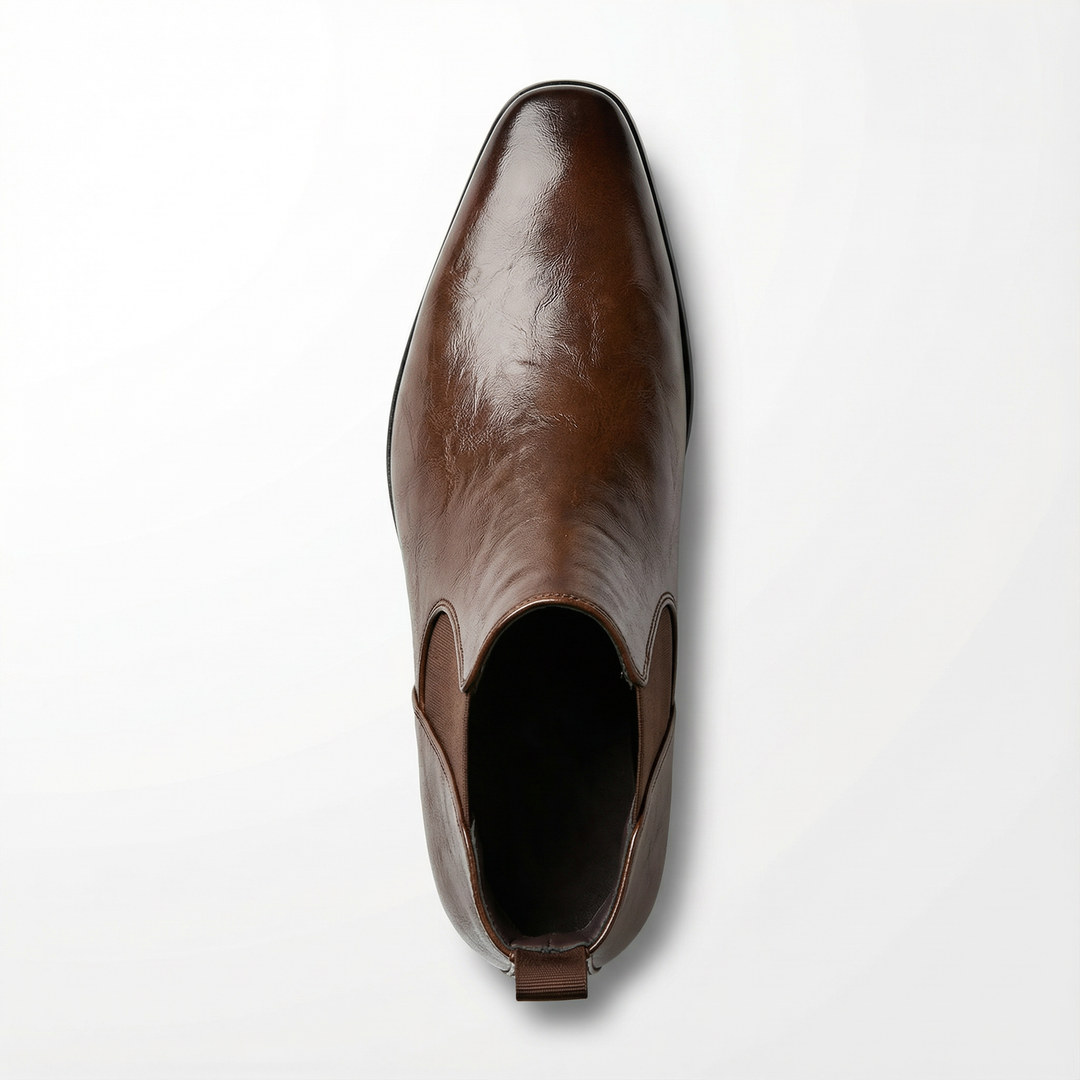 https://cdn.shopify.com/s/files/1/0830/7487/5738/files/freepik__highquality-topdown-studio-photo-of-a-cheslea-boot__31149_a1786e7b-2075-4df6-b9e0-6b2bb1befbd6.png?v=1778082460