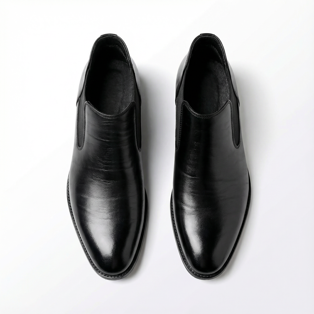 https://cdn.shopify.com/s/files/1/0830/7487/5738/files/freepik__highquality-topdown-studio-photo-of-a-pair-of-boot__13072.png?v=1778082460
