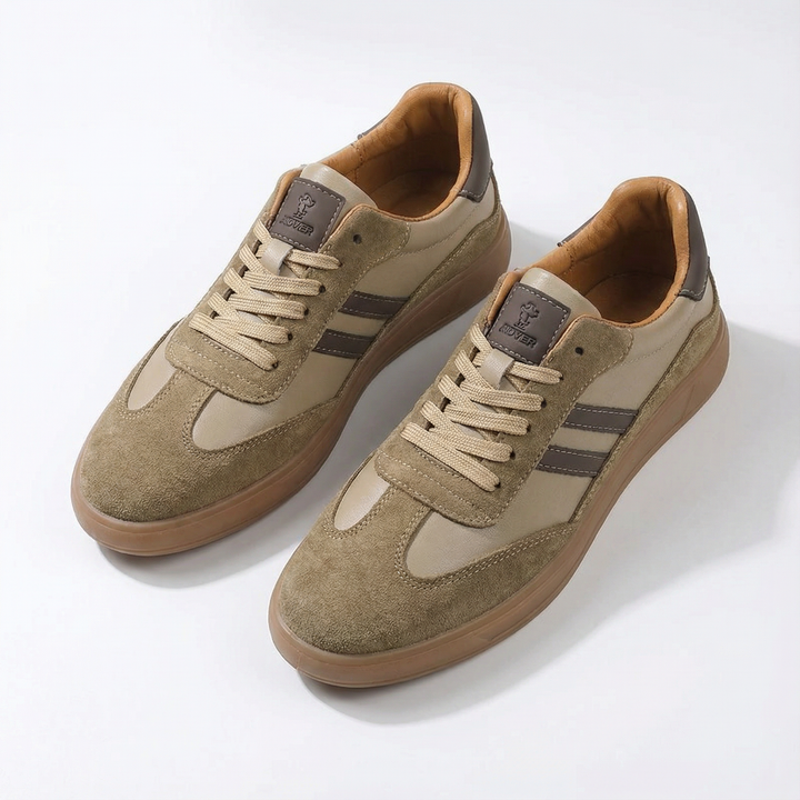 https://cdn.shopify.com/s/files/1/0830/7487/5738/files/freepik__highquality-topdown-studio-photo-of-a-pair-of-snea__13083.png?v=1778082457
