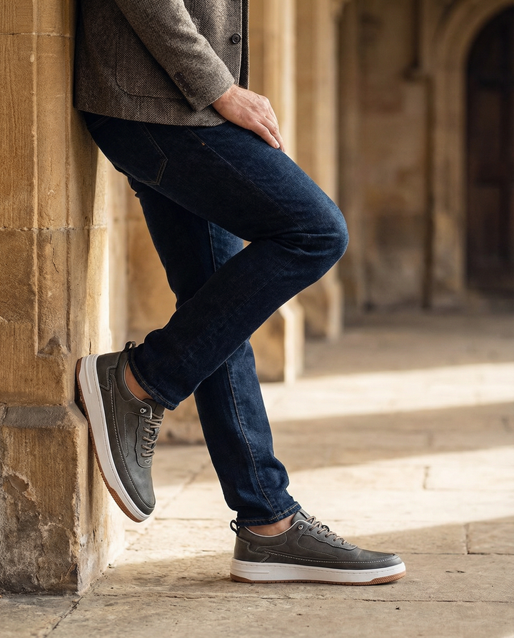 https://cdn.shopify.com/s/files/1/0830/7487/5738/files/freepik__lifestyle-fashion-photo-of-a-male-model-wearing-sh__7627.png?v=1778082443