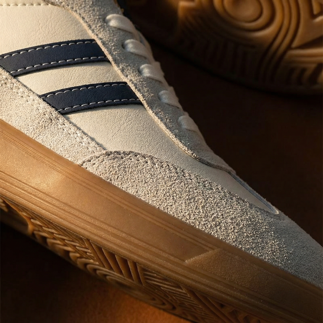 https://cdn.shopify.com/s/files/1/0830/7487/5738/files/freepik__macro-image-of-sneakers-img1-focus-on-fabric-weave__13089.png?v=1778082457