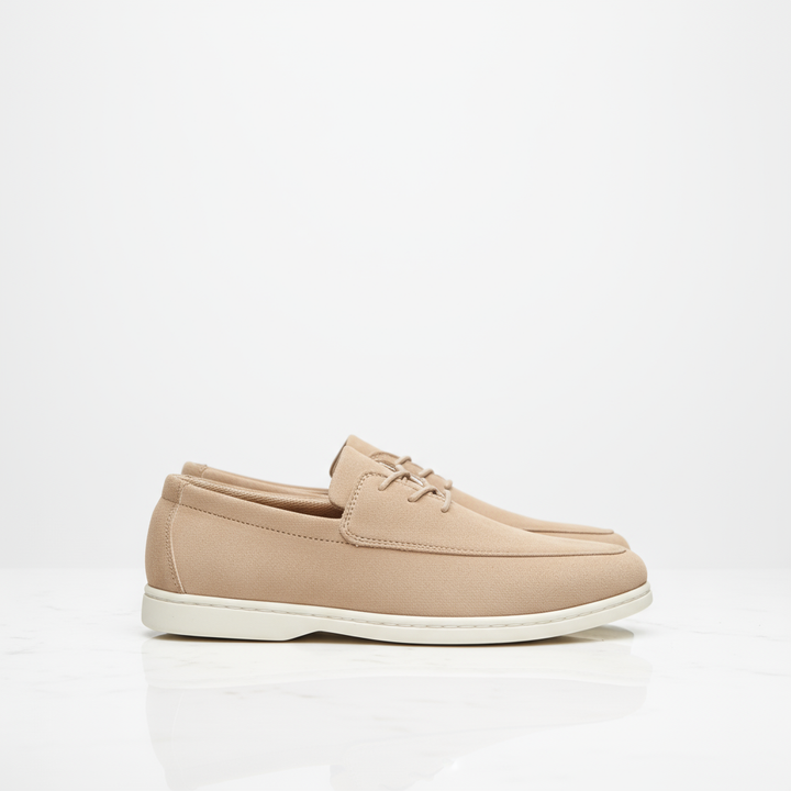 https://cdn.shopify.com/s/files/1/0830/7487/5738/files/freepik__make-product-page-images-for-this-shoe-professiona__28454.png?v=1778082553