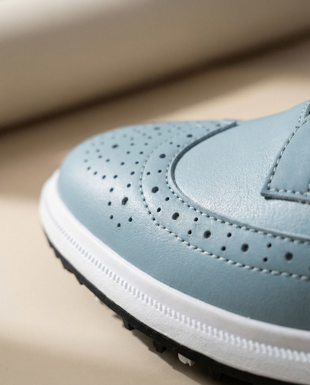 https://cdn.shopify.com/s/files/1/0830/7487/5738/files/freepik__ultraclean-macro-product-closeup-of-premium-leathe__6251.png?v=1778082436